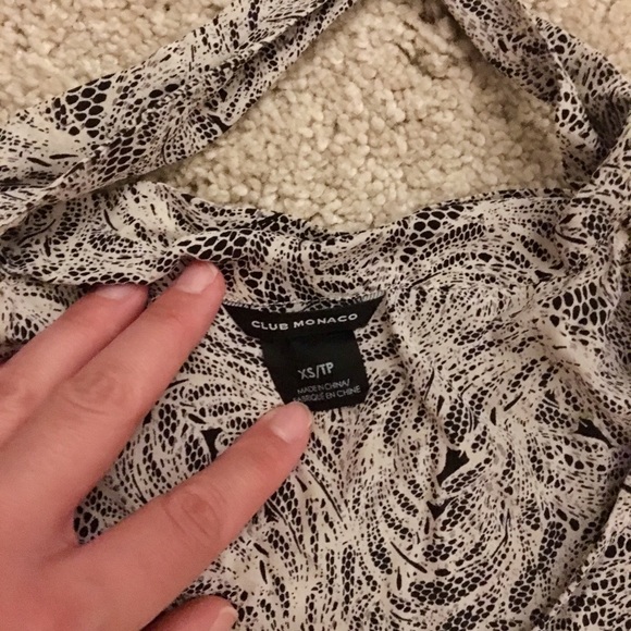 Cap-sleeved blouse, Club Monaco - Picture 2 of 2